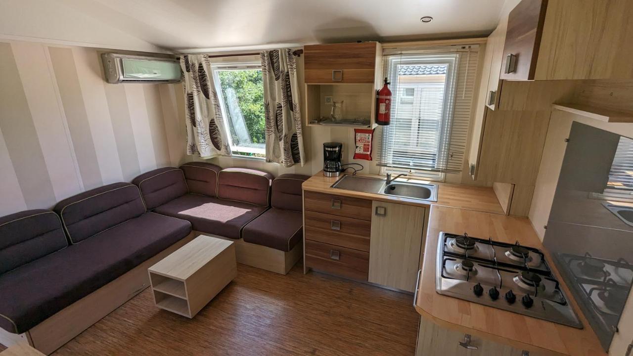 Lubea Camping Hotel Apt Bagian luar foto